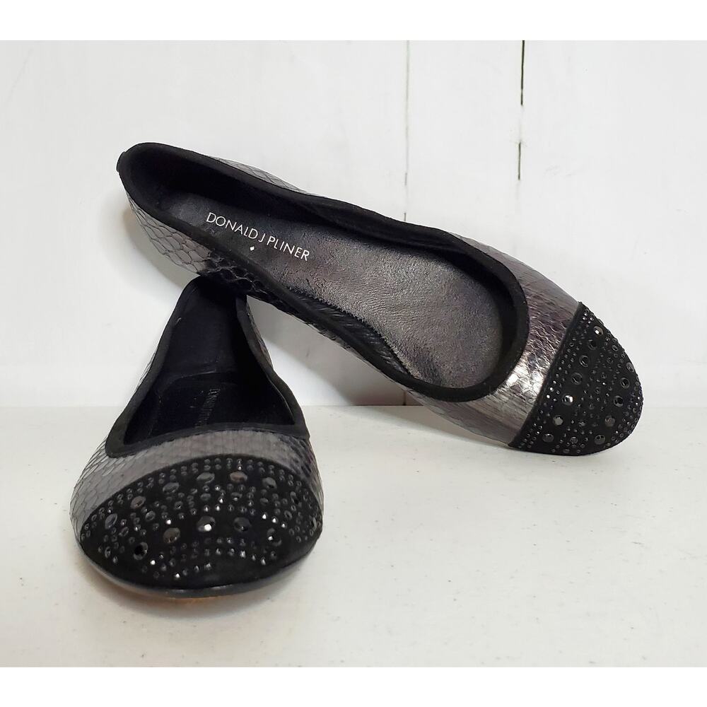 Donald J Pliner Great Snakeskin Embellished Cap-Toe Ballet Flats 7